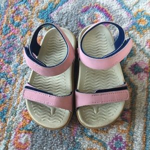 Native Charley sandals size 8